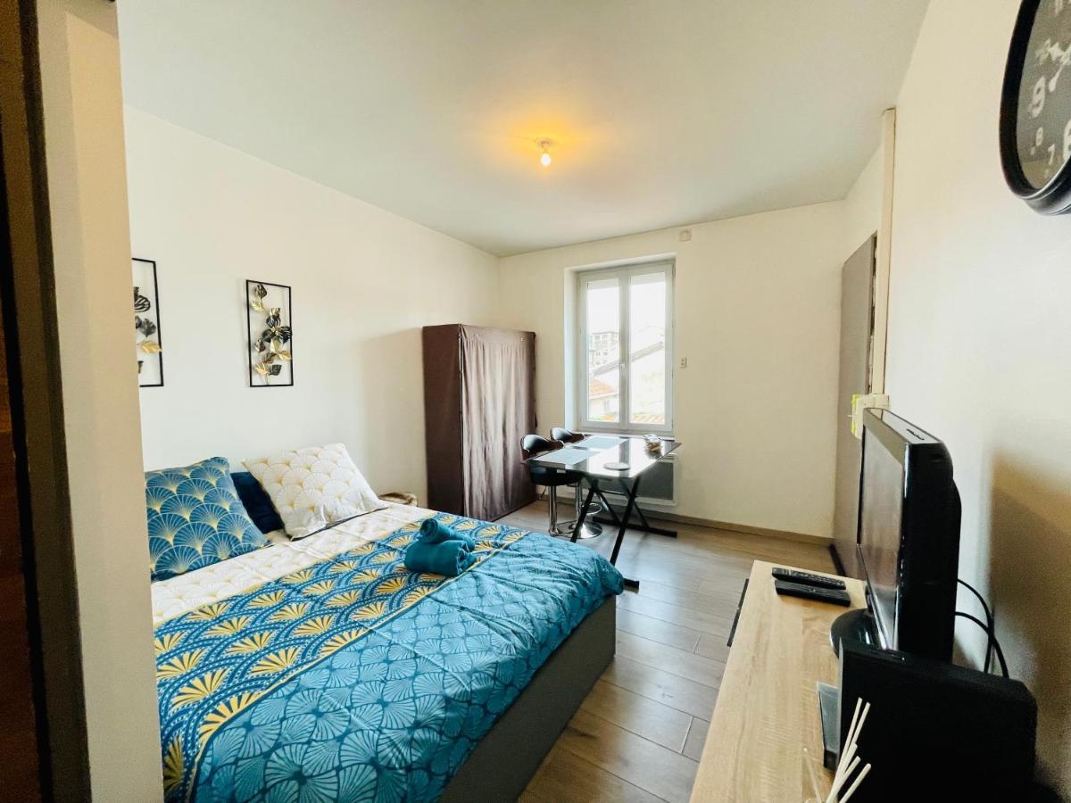 Apartament La Belcombe Sainte-Colombe  Zewnętrze zdjęcie
